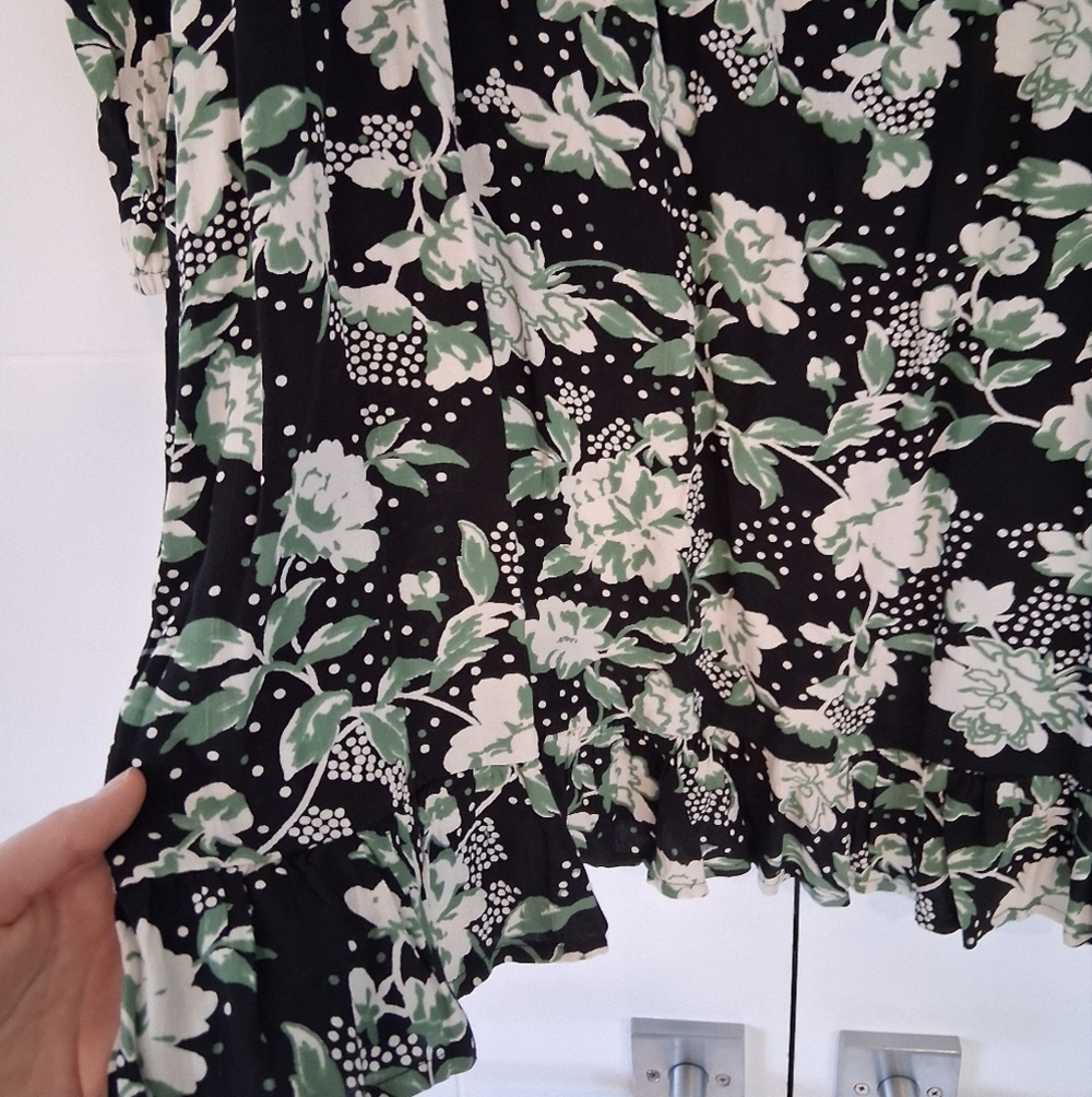 NWT Smash + Tess/ Violet Mini Dress/ Large Floral/ Size US XL - Picture 10 of 12